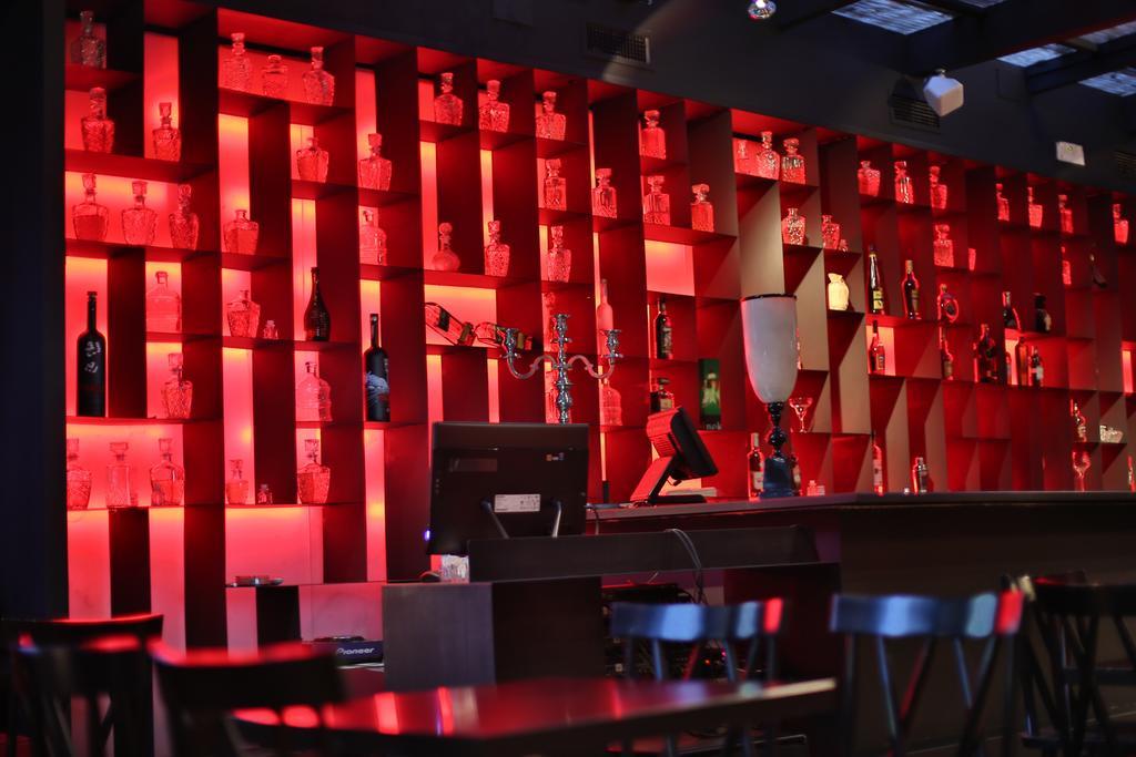 Padam Boutique Hotel Tirana Extérieur photo