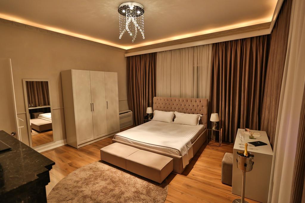 Padam Boutique Hotel Tirana Extérieur photo