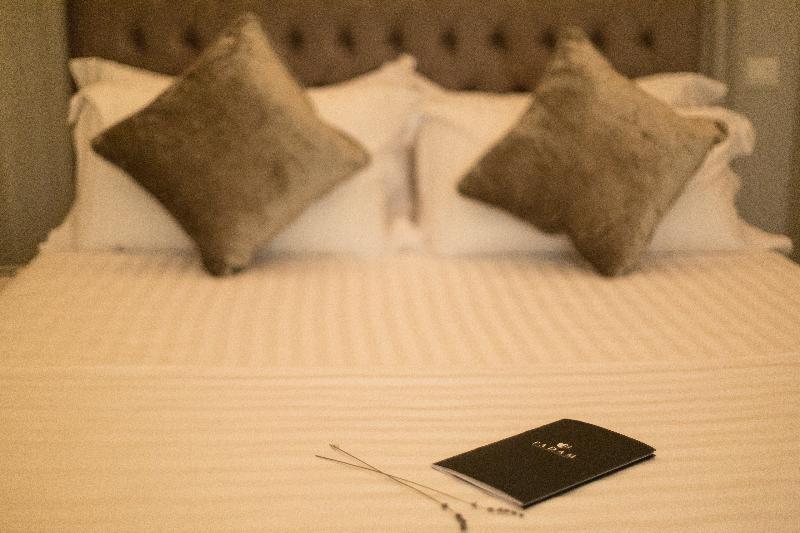 Padam Boutique Hotel Tirana Extérieur photo